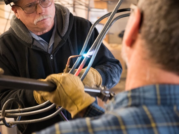 bending steel rod by heating it with a blowtorch